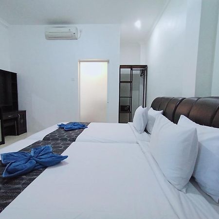 קוטה לומבוק Pondok Denayu Homestay מראה חיצוני תמונה